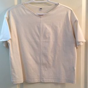 Uniqlo short sleeve blouse